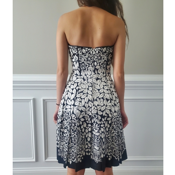 WHBM Floral Strapless Dress - Picture 3 of 3